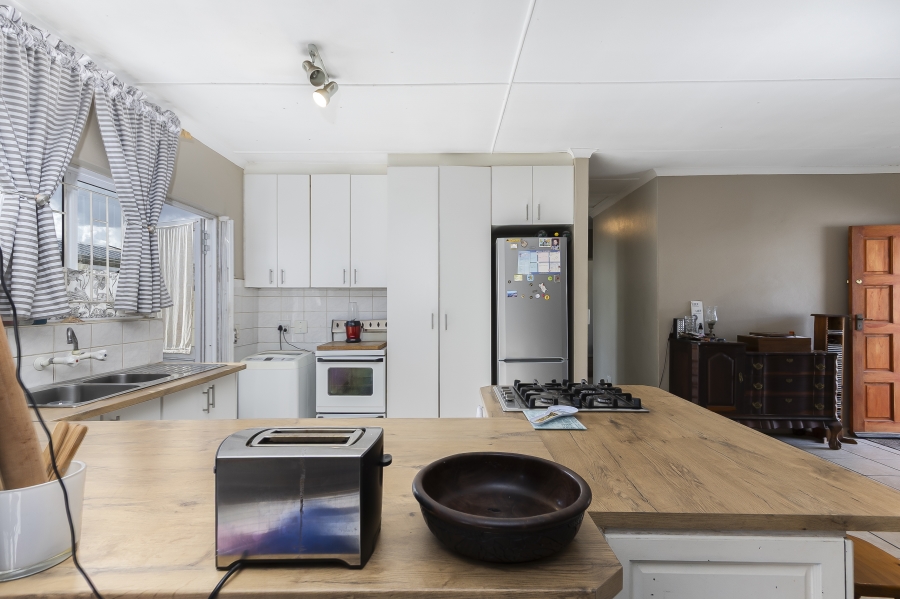 3 Bedroom Property for Sale in Strand South Western Cape
